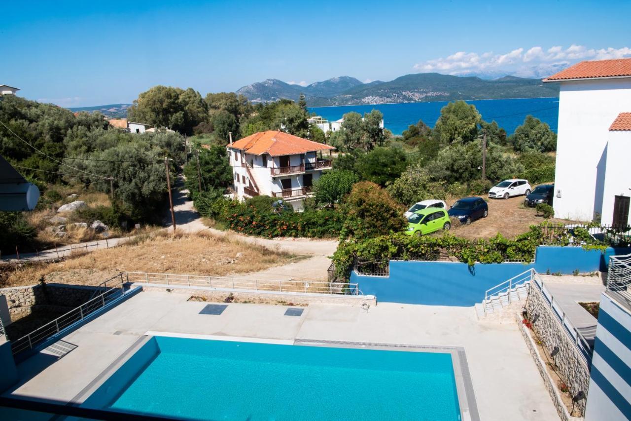 Blue House Luxury Apartment Nikiana Exteriér fotografie